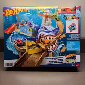 Hot Wheels Sharkport Showdown Color shifters Mattel NEW in sealed box